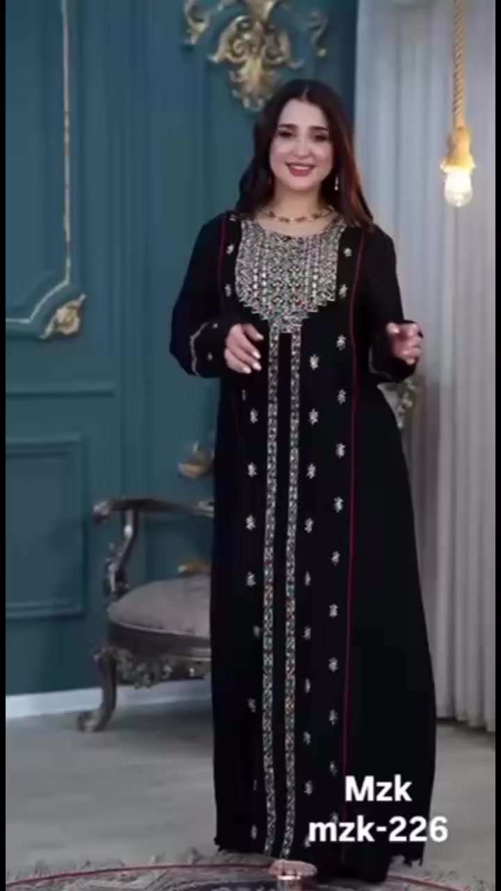 معنا تكتمل أناقتك سيدتي👗👜💄
قطعة مصنوعة  بدقة وتصميم  ولا غلطة🌙✨
  #دراعة_لنن_كويتي #اقمشة_حجي_صالح_الكلابي #موسم2026 #الشورجة #البسة


**إذا كنت صاحب هذا الإعلان وتريد حذفه لأي سبب، رجاءا أرسل رسالة إلى الدعم الفني**