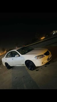 نيسان صني • ٢٠١٠ • قير عادي