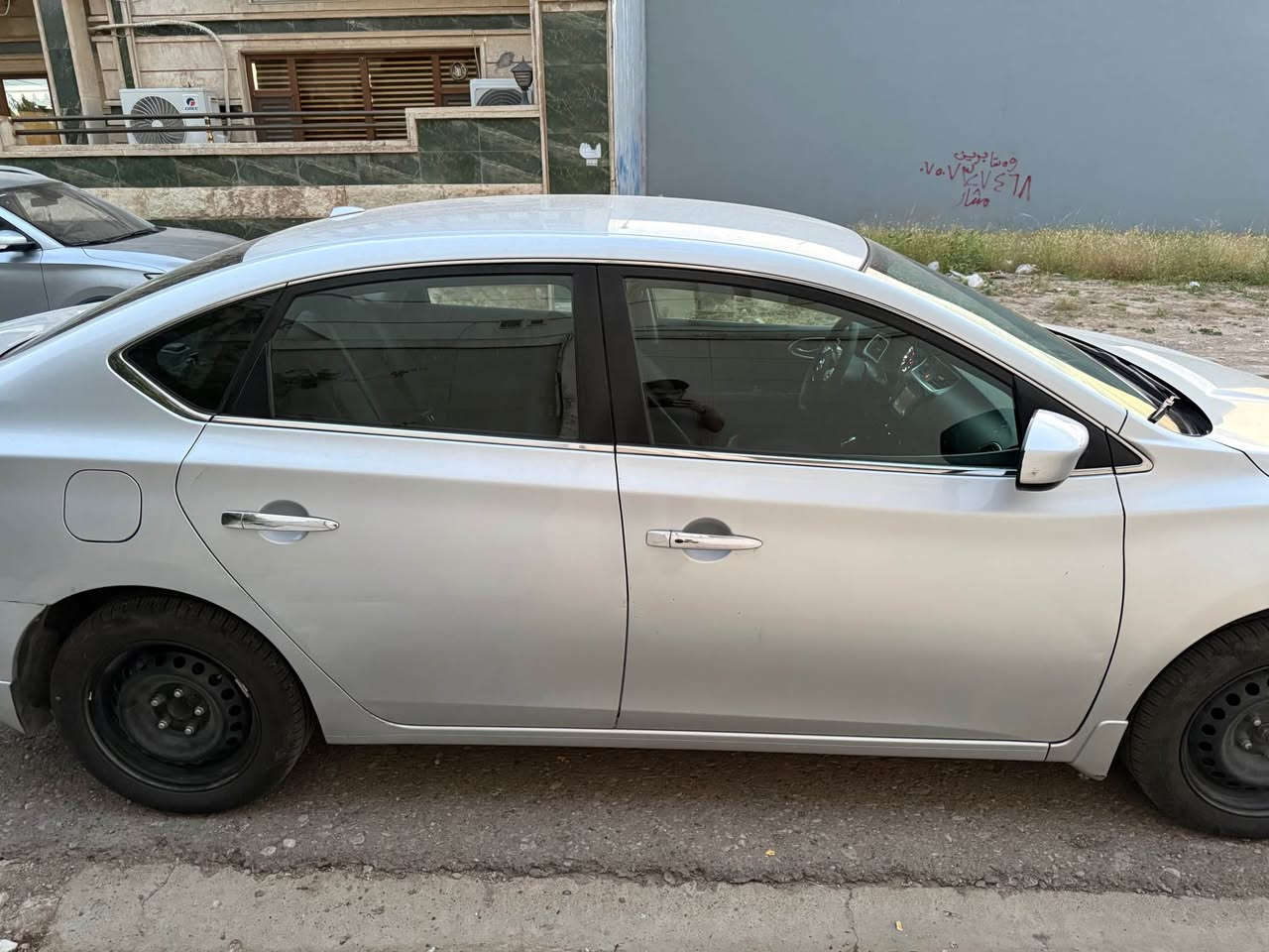 Nissan sentra 2017 SV

سێنترا ٢٠١٧ ئەمریکی مواسەفات SV
دەرگای پشتەوەی سەکن لەگەل چاملخی سەکن بۆیاخە
بۆنید بۆیاخ کراوە بەبێ لێدران لۆ جوانی بۆیاخ کرایە

ئەیرباگ هیچ نەتەقیوە بێ ناوگرتن پێش و پشت کەپس بە شەرت سەیارەکی زۆر توند و بێ مەسرەفە

124,000 هەزار ڕۆیشتووە 
سعری 105 وەرەقە

750 205 2233 أربيل, العراق


**إذا كنت صاحب هذا الإعلان وتريد حذفه لأي سبب، رجاءا أرسل رسالة إلى الدعم الفني**