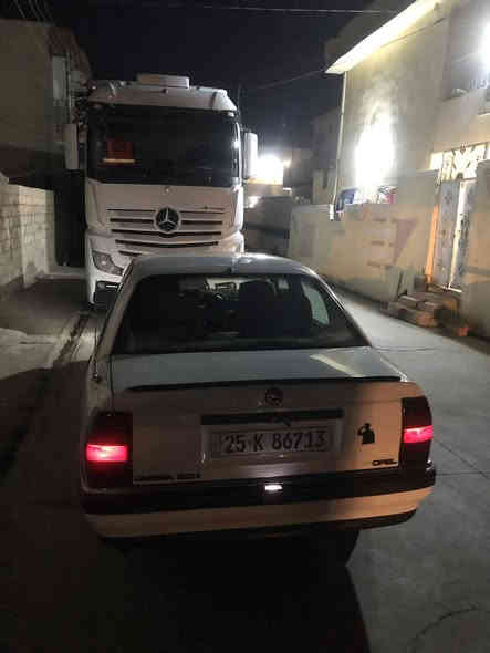 سلام عليكم للبيع اوبل اوميكا حجم 20 موديل 91طخم تاير جديد سيارة نظيفه ما بيها أي ضربه مصبوغ بس حزام كير ماكينة بشرط شرط تحويل سياره بسمي سنويه لحد 2028 عنوان طوزخورماتو سعر 54بيها مجال أي استفسار ***********
***********
