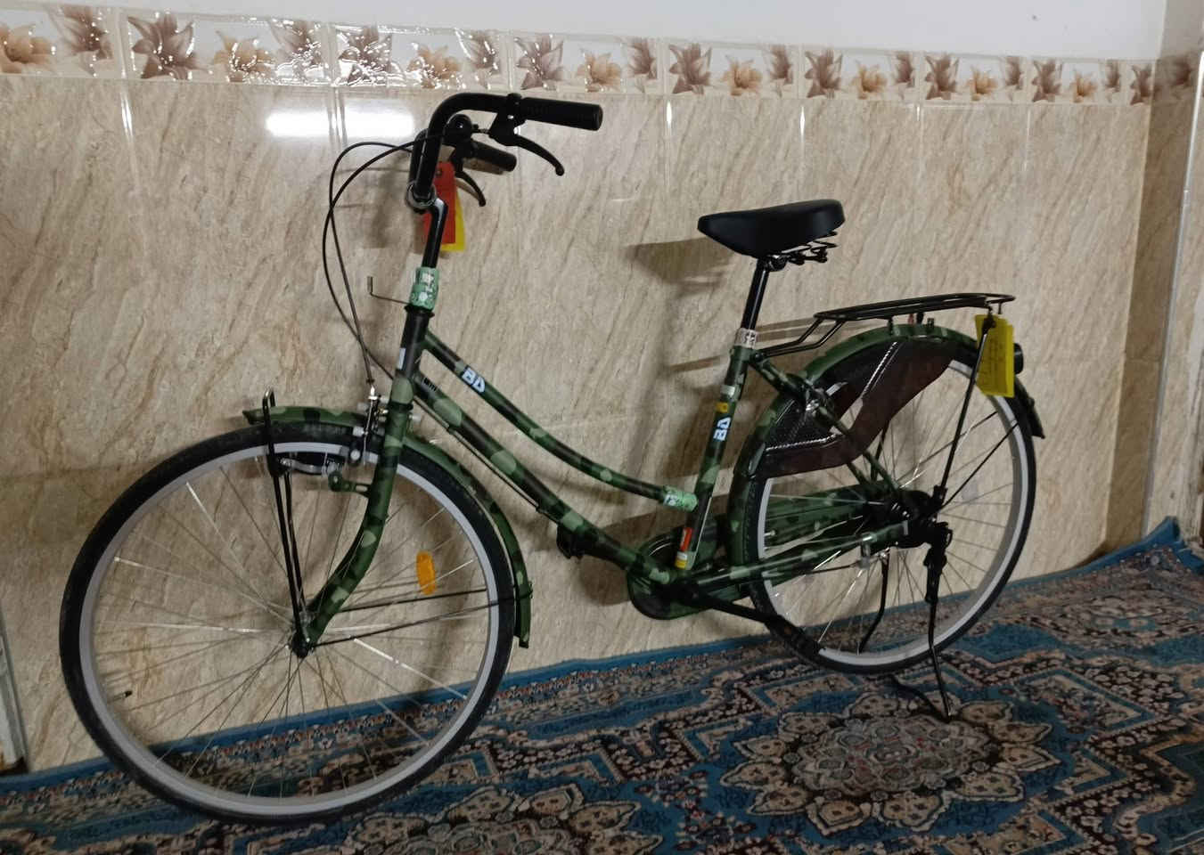 سلام عليكم 
للبيع فقط 
نضافه 100/100
ولا شخط بي 
دسك 90 صفاره 
مكاني نجف كوفه 
سعر 155 وبي مجال قليل


**إذا كنت صاحب هذا الإعلان وتريد حذفه لأي سبب، رجاءا أرسل رسالة إلى الدعم الفني**