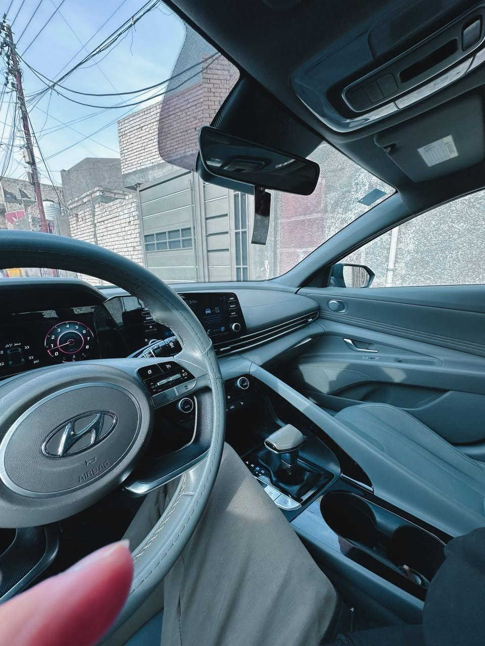 هيونداي النترا 2021 وارد أمريكا 🔹
📍 الموديل: 2021

 وارد أمريكا

📍 اللون: رصاصي نفطي

فول مواصفات (تحكم سكان، شاشة، كاميرا خلفية، بصمة، تبريد وتسخين ، أنظمة أمان متكاملة)

الحادث

 • حادثها فقط جاملغ (مبدل بلادي) 

 • بيها طخات بسيطة بل عراق ماشية طبيعي ٥٨ ميل

📍 المواصفات:

✅ بصمة تشغيل ودخول

✅ شاشة لمس + كاميرا رجوع

✅ نظام قيادة ذكي

✅ تحكم كامل بالسكان

✅ كير أوتوماتيك سلس

✅ تبريد/تسخين 

✅ نظام توفير وقود

✅ بصمة على الباب

✅ فتحة سقف ( بانوراما )

    محرك 2000 دوش 

*********** هاتف 

السعر 163 وبيهة مجال  

رقم بغداد ( بأسمي ) تحويل مباشر
