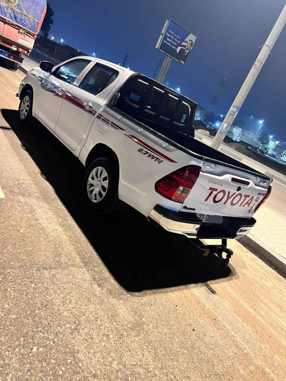 سلام عليكم تويوتا هايلوكس 2024
مكفوله ضربه صبغ تبديل بيهه بارد مكان واحد فقط
كير عادي ماشيه 50 الف 
السعر 240 مكان البصره
***********
