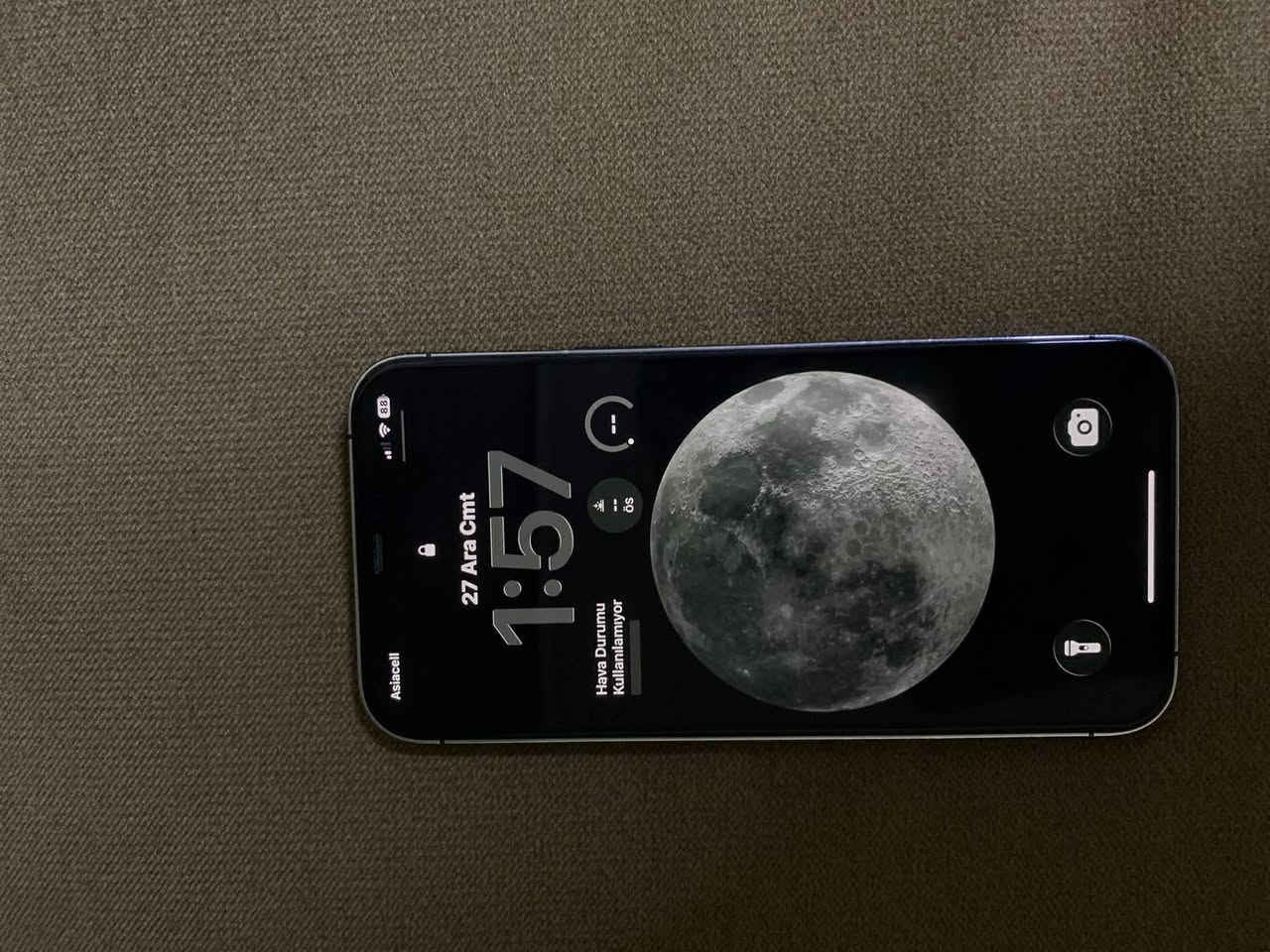 السلام عليكم ايفون 12برو ماكس للبيع ذاكرة 256 بلاد كلة شرط الفحص بطارية #76 ويا كارتون السعر $450 بي مجال لشراي.  خاص او اتصل #***********
