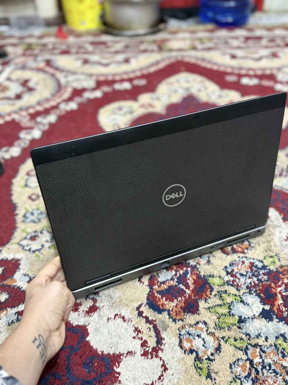 سلام عليكم 
لابتوب Dell
الجيل ٨
core i5
معالج p2000
الرام 16
كارت الشاشه منفصل 4 G
الهارد 256ssd
معا حافظه وماوس هديه
حاسبه نظيفه كلش 
السعر 475
المكان بابل الحله ( باب الحسين)
***********

