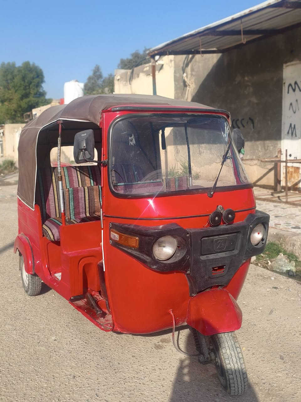 سلام عليكم
تكتك للبيع موديل 18 محركه 20 تكتك مال عيشه الله شاهد اورق ل ترقيم واكفلك  خير من الله سعر تكتك 3ونص بيه مجال قليل ستفسار ***********
