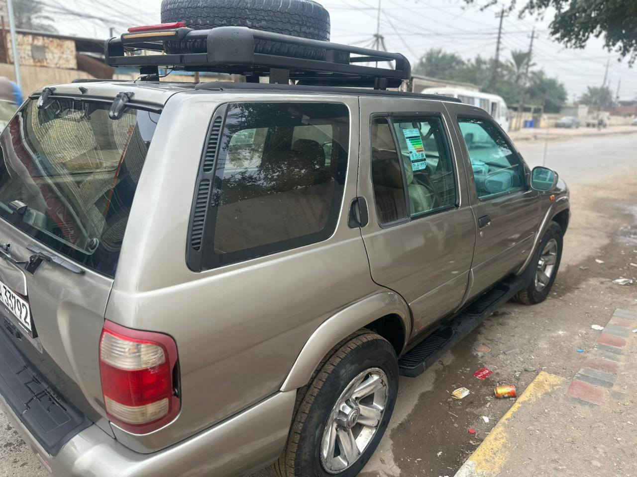 السلام عليكم سياره نيسان باثفندر ٢٠٠٤ محرك وكير وحداديه مكفولات سياره مصبوغه حزام لجماليه محورهه غاز منضومه جديده شادلهه ٨٠ لتر تانكي حلقي بمكان لسبير سياره جاهزه على اخر حبايه  تبريد دفع رباعي كلشي بالسياره شغال الف دينار مذب عليهه السعر ٨٥ اوبيهه مجال مكاني بغداد رقم الهاتف ***********
