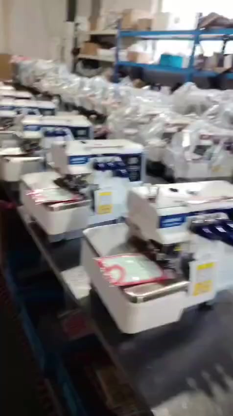 أثناء تجهيز بضاعتنا من داخل مصانع الصين
⭕محلات ضياء عربو ⭕
لتجارة وتصليح مكائن الخياطة
⭕جملة_مفرد⭕
الفرع الرئيسي 📍
الموصل /الجانب الايمن/منطقة السرجخانه مقابل تمثال عامل النظافة
الفرع الثاني📍
 سوق النبي شارع المركز
بأدارة : الحاج ضياء عربو وأولاده🏷️
للاستفسار📞(***********_***********)📞
