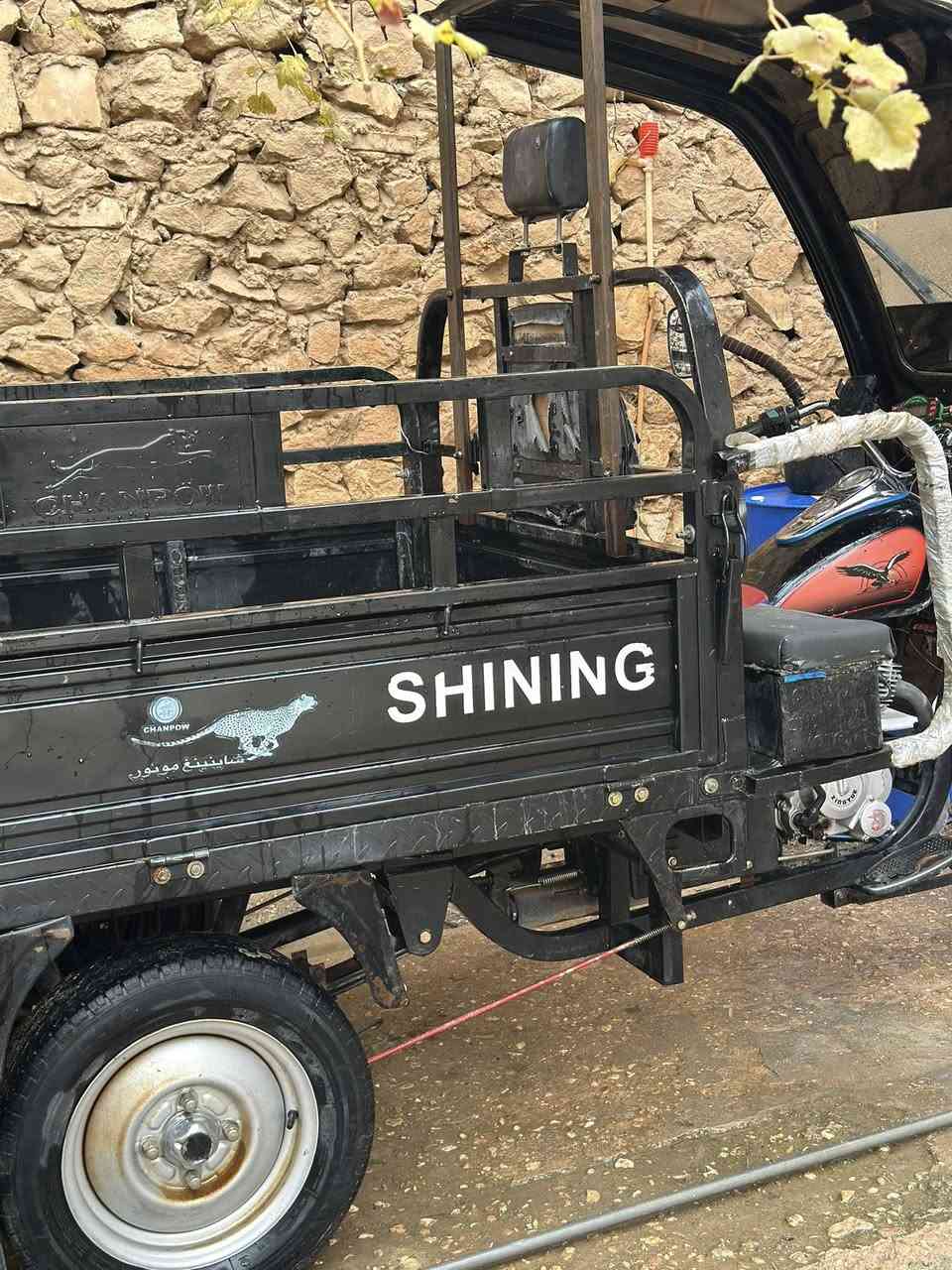 سلام عليكم ستوته للبيع موديل 2023 مكمركه وكامله ونضيفه كير ومحرك بشرط نعومه ونشاط. 
سعر مليونين و500 وبيها مجال للاستفسار ***********
