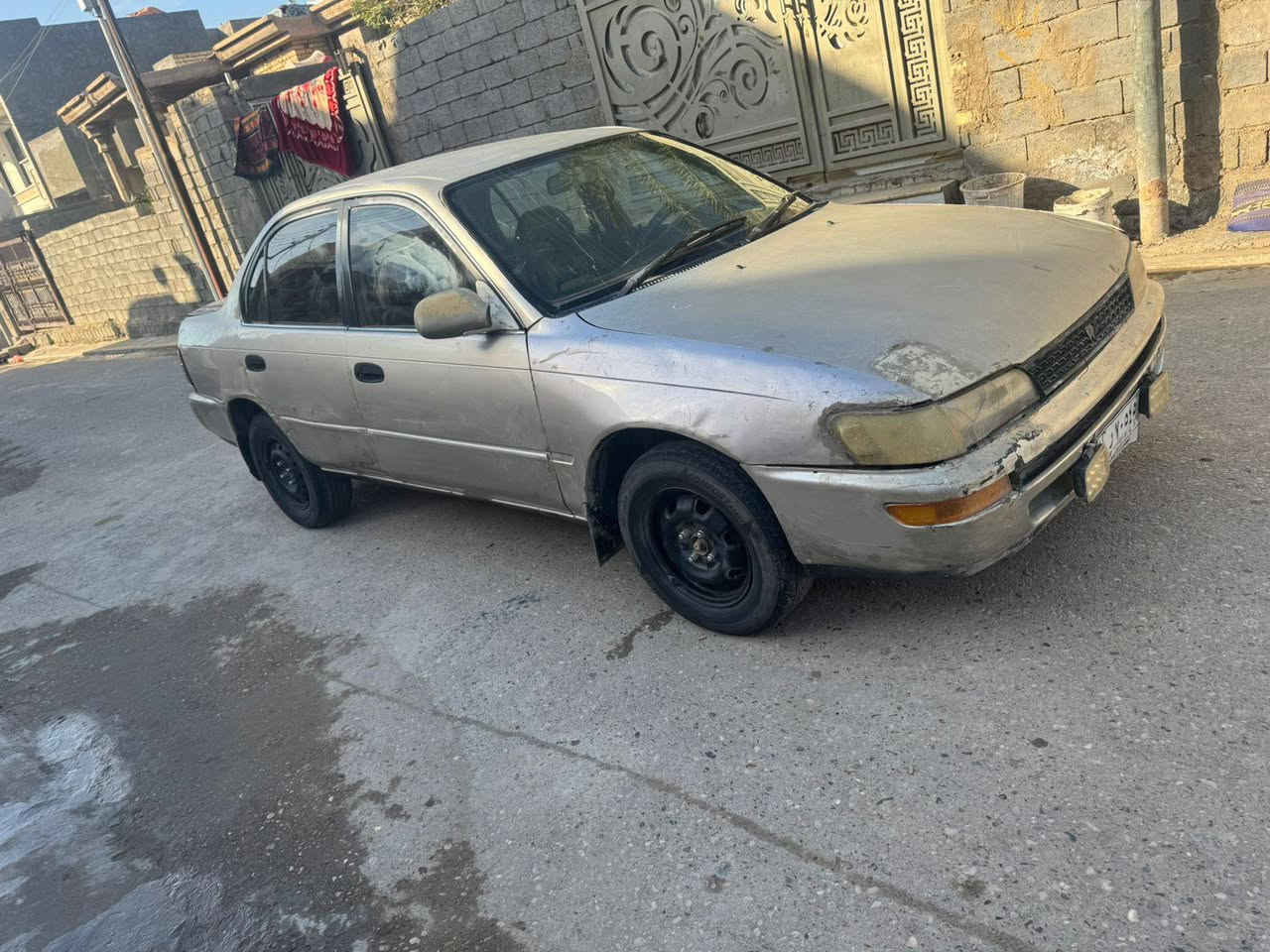 السلام عليكم
للبيع كولا 93 محرك وكير نظيفات رقم بغداد السعر 38 وبيها مجال 

***********

***********
