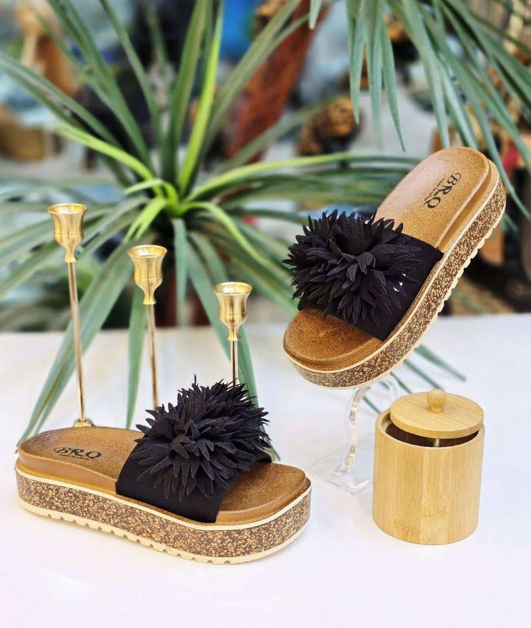 سليبر طبي❤‍🩹
السعر 10 الاف فقط نسبة الف 
37-38-39-40-41
تعال خاص


**إذا كنت صاحب هذا الإعلان وتريد حذفه لأي سبب، رجاءا أرسل رسالة إلى الدعم الفني**