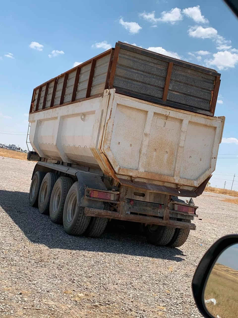 للبيع عربانه نساف  بودي بؤ فروشتن
  بودي بابان بيلادي سئ دينگل كرايته جوار دينگل 
20 مطر چگ گوره تاخم تايه خاوين عنوان  هه ولير خبات رقم تلفون ***********
