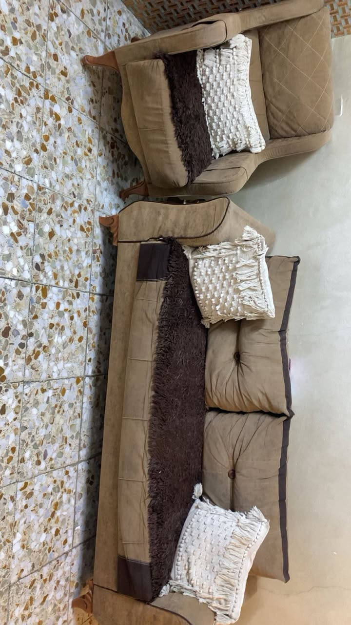 تخم للبيع عشر مقاعد ب٢٠٠ وبيه مجال


**إذا كنت صاحب هذا الإعلان وتريد حذفه لأي سبب، رجاءا أرسل رسالة إلى الدعم الفني**