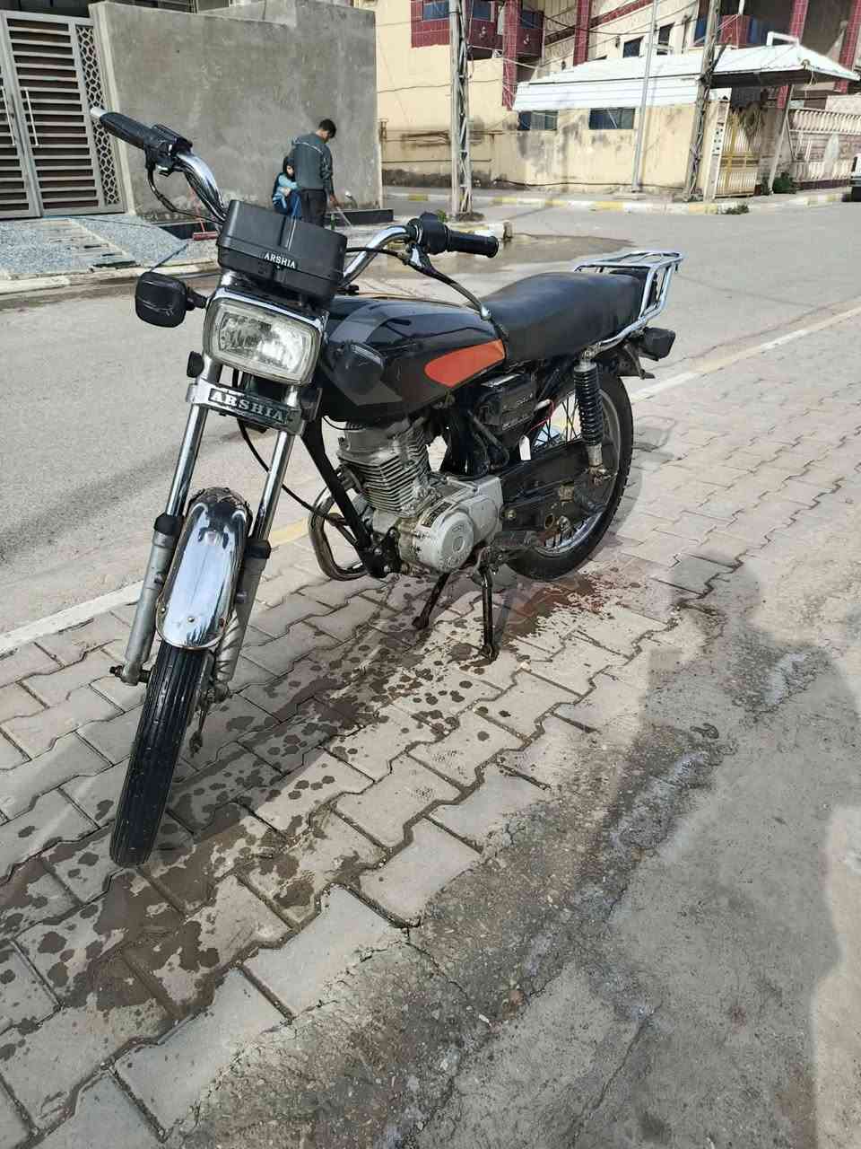 سلام عليكم دراجه 4كير البيع أصولي اوراق موديل19 دراجه كامله كهربائي عوزه بس باتري  مكينه مفتوحه سعره 500وبيه مجال مكان كوت داموك رقم موبايل *********** مكلف بل نشر خاص ماموجود
