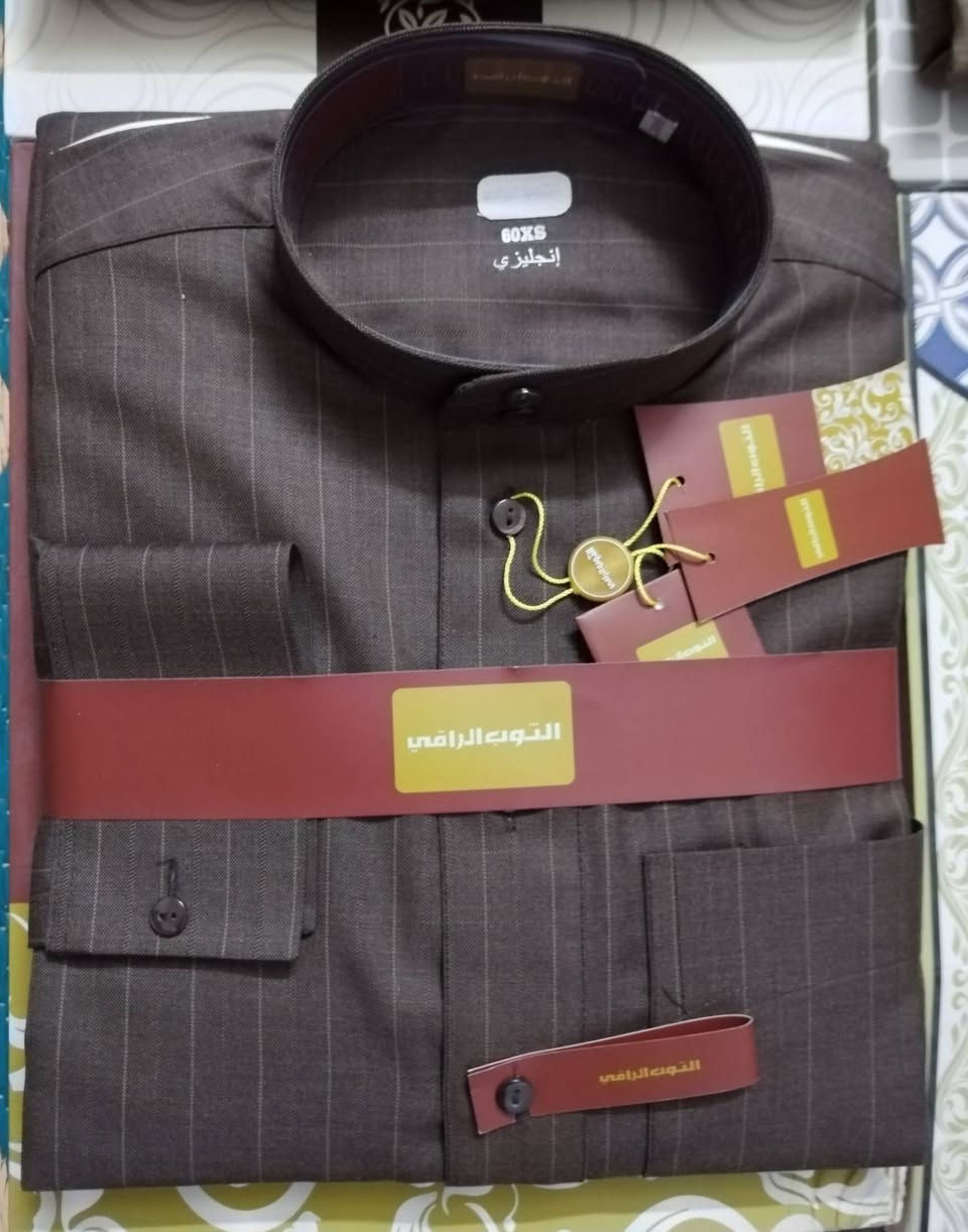 السلام عليكم 🌹
دشاديش رجالي شتائي خامه درجى اولى. ياباني +ايطالي  بشرط قطني
سعر القطعه جوه سوك  20الف فقط بلاش
يوجد كل المقاسات 64.62.60.58.56
العنوان حي شهداء قرب برج اسياء توزيع جديد
يوجد خدمه توصيل ***********.
