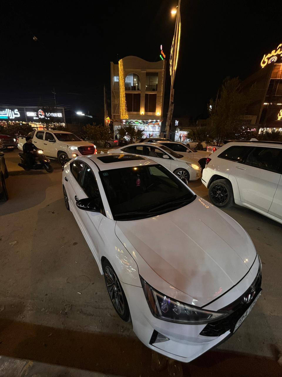 النترا موديل ١٩حرة فول مواصفات الاخير وارد امريكي كفاله عدا البارد بسيط السيارة جاهزة من الاخير حدادية تخم تاير تبريد ادامه كامله ماناقصهة برغي ماشية ٨٤ سيارة جديده وحلوة والياخذها مايصرف عليها ربع السعر ١٤٢ وبيها مجال رقم ***********
