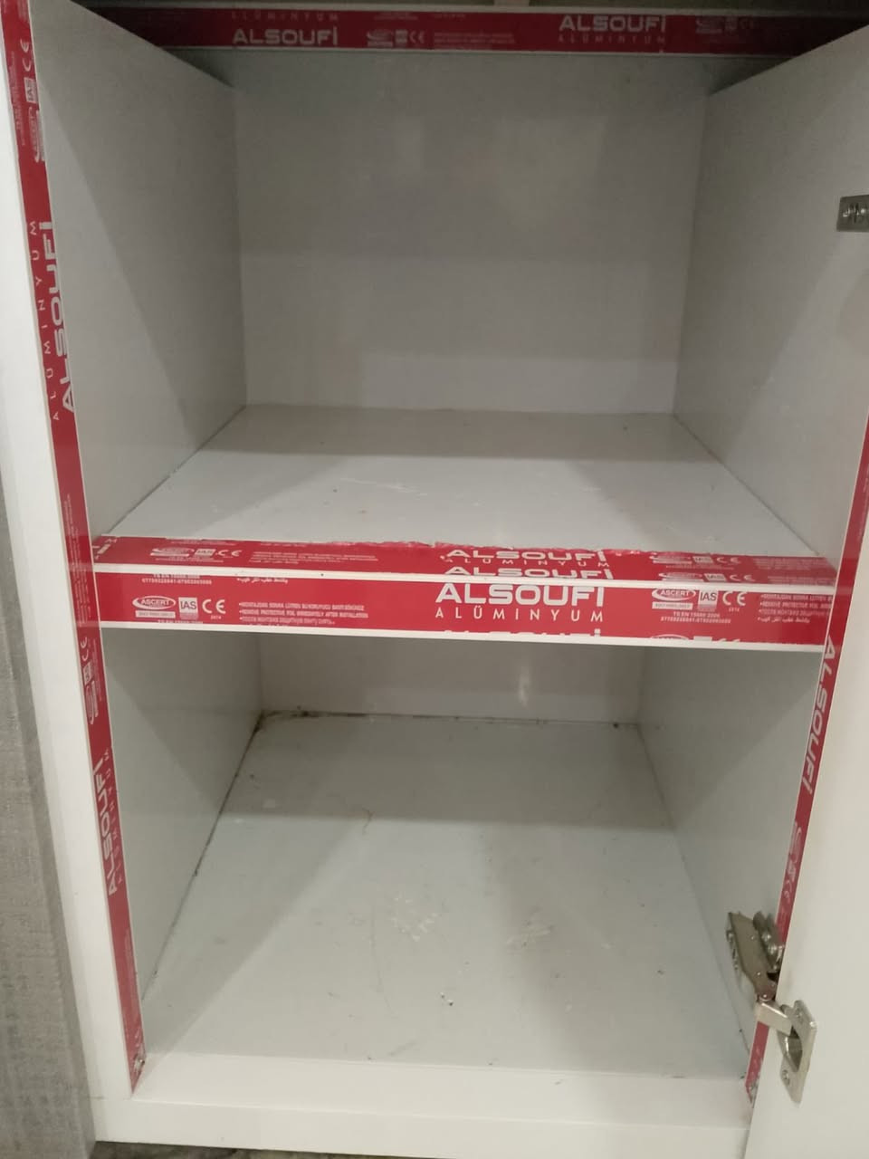 السلام عليكم كاونتر جديد للبيع استخدام شهر فقط سويته بمليون و٨٠٠
الداخل المنيوم والخارج خشب والسطح مرمر والسنك ستيل وبي مكان طباخ ومرشحة بلتن قياسه ٣ متر 

المكان الدولعي


**إذا كنت صاحب هذا الإعلان وتريد حذفه لأي سبب، رجاءا أرسل رسالة إلى الدعم الفني**