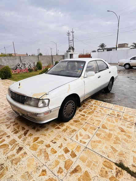 السلام عليكم بطه منفصل موديل 1995 للبيع بيها مكانين صبغ محرك كير ففتي 2500 شرط رقم صلاح الدين الماني سنويه 2027 شرط التحويل السعر 43 وبيها مجال تفاصيل اكثر اتصال ع رقم 
***********
