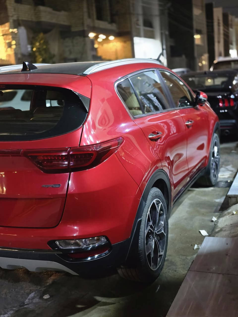 السلام عليكم
للبيع سبورتج 2020 مكفوله ماشيه 24 الف
مكان بغداد الدورة السعر ٢١٥ ورقة
للاستفسار ***********
