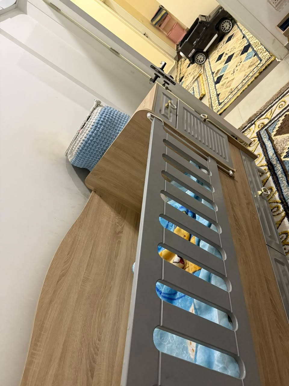 سرير تركي نظيف للبيع ٢٠٠الف
لاستفسار ‭٠٧٧١ ١٢٥ ٣٥٣٥‬
