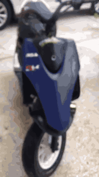 سلام عليكم شباب ماكس عدلة مال لعب مكينة 55 هاون  كلجات مال رمبة لانضوح لا تبخير نكرة سلف بكل وكت  مكفولة من السرقة بيهة قطرة اصلية وصدرها كايم انطيك واحد اصلي بلادي وياها وكفراتها كاملة اصلية ختم واحد وية السوادات والفشك 
السعر 450 وبيها مجال بسيط المكان بغداد اليرموك وهذا رقمي ***********
