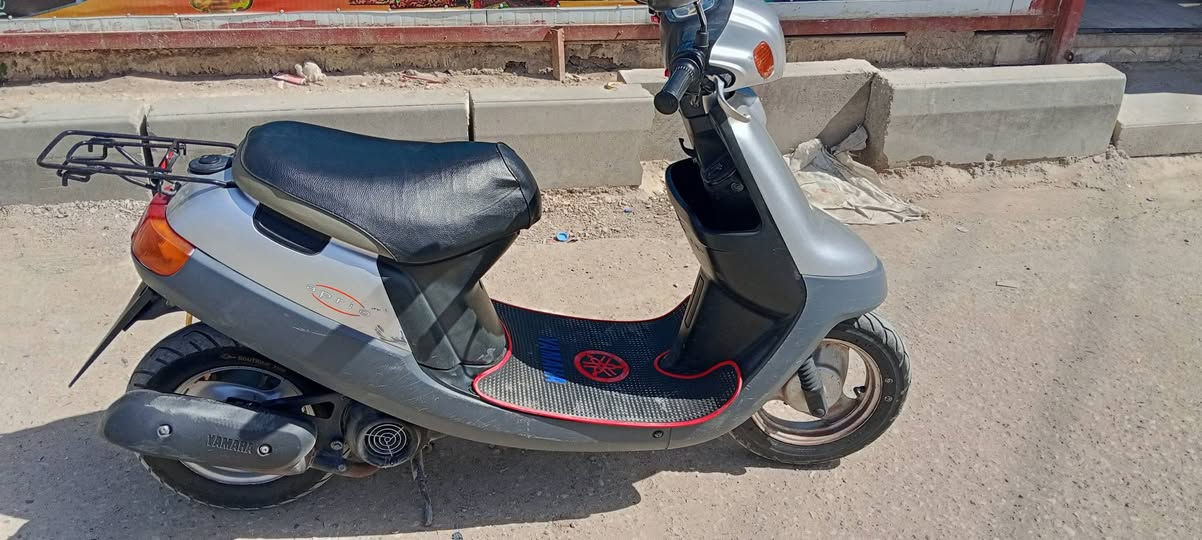 للبيع بترة خطين قفل اكسن ما مفتوحة 
نظافة 100% صارلها 4 أشهر حاوية 
ناصرية /مركز 
*********** متواجد ماسنجر او واتساب
