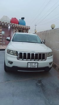 جيب لاريدو 2011كلين رقم بغداد دولي بسمي خوان لسياره نظيفه جدا وكلشي عل...