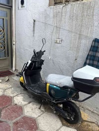 دراجه شحن للبيع  موديل 2025 دراجه نضيفه وحلوه  نقص بس ابريك تبديل يده ...