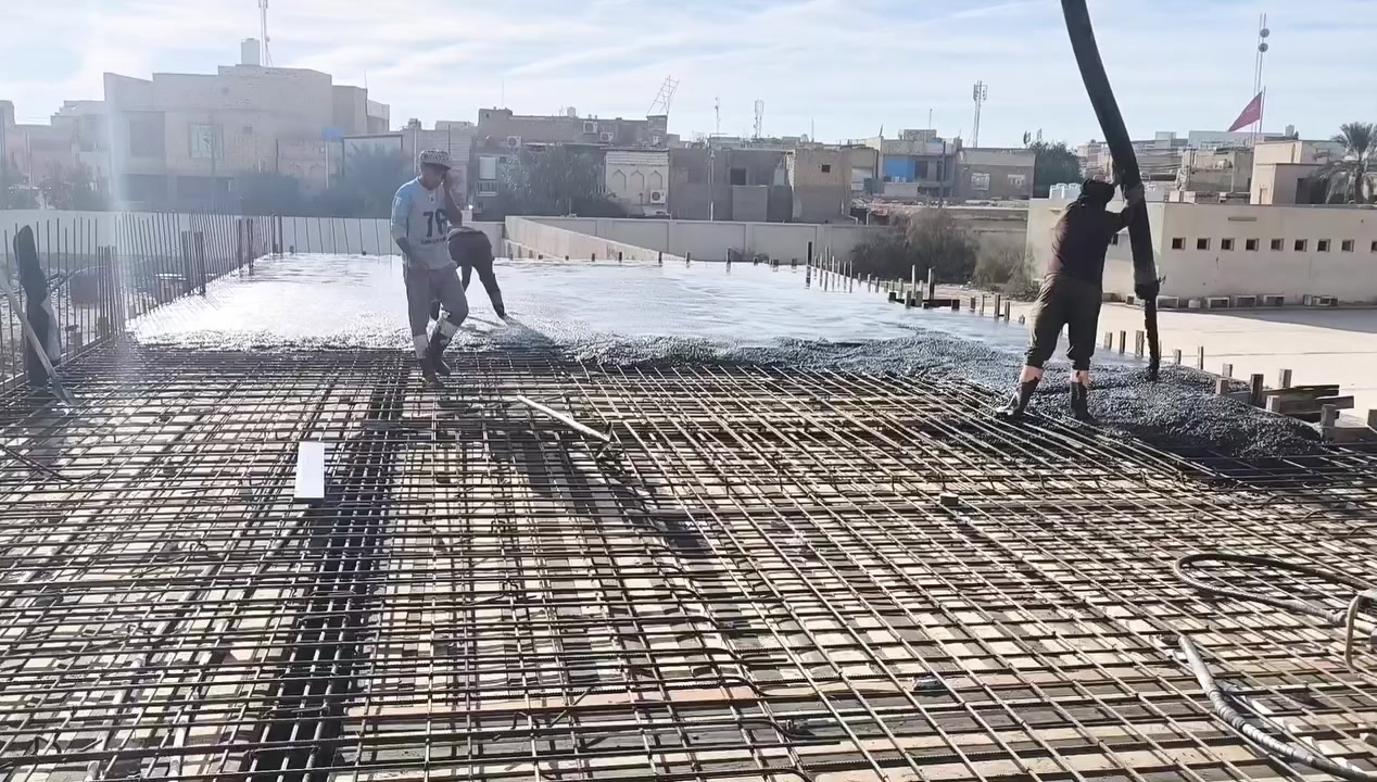 سلام عليكم يوجد كادر نجارين وحدادين أهالي الناصريه عمل خارج وداخل المحافظة ختصاص مدارس ودوار حكوميه اليحب يتواصل وياي علا هاذ الرقم ***********
