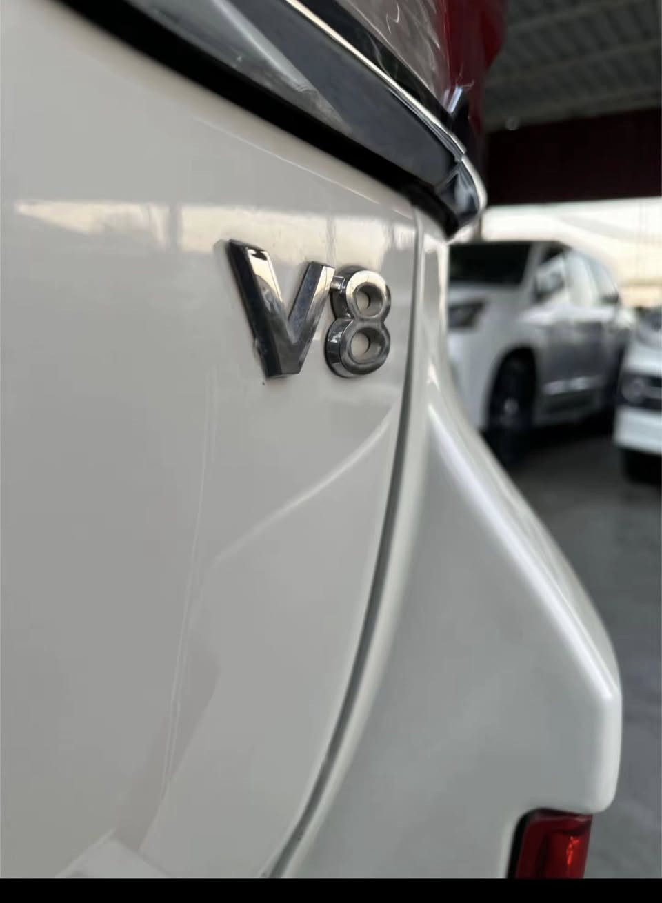 سلێمانی
وەنەوشە gxr 
مۆدلێ ٢٠٠٩  شکل گۆراوە بۆ ٢٠١٥ 
یەک پارچە بۆیاخە بێ ناو کرد 
مەکینەی کراوەتەوە 
هەشت بستۆنە 
290$ گەلاو مەعمەلە
0771 591 6060
0750 156 2050
