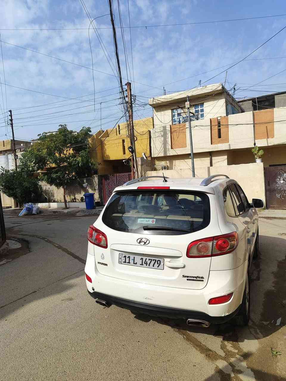 السلام عليكم سنتافيا 12 خليجي محرك 6 سلندر  دفع رباعي       7 راكب شاشه وكامره مكان السياره بغداد الزعفرانية  سونار السياره داخل الصور  
سعر 148 
***********
