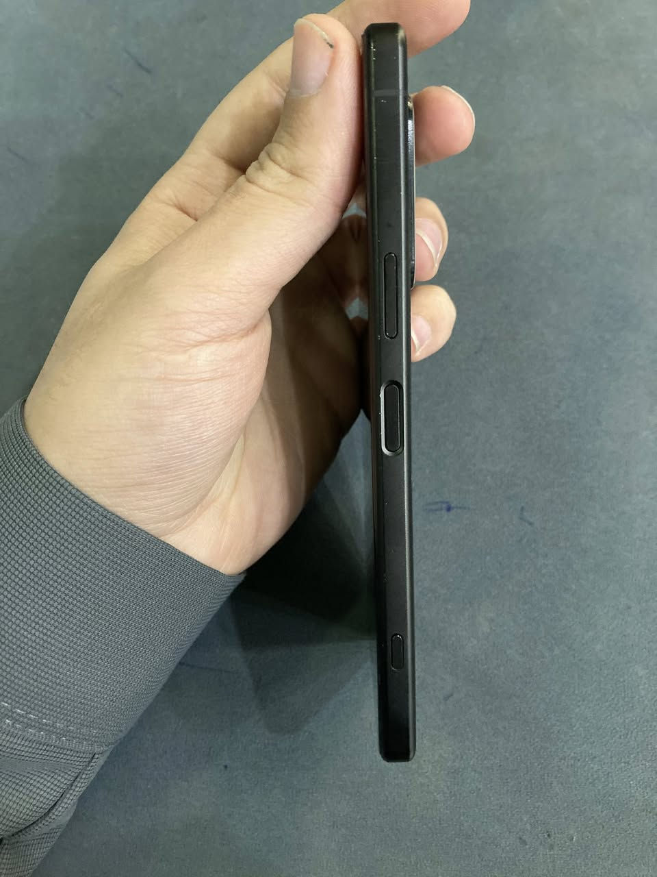 Sony Xperia 5 IV
Snapdragon 8 gen 1 
RAM 8
Battery 5000
نسخة عالمية ١ سيم + يسيم 
سعر  ٢٧٠ الف


**إذا كنت صاحب هذا الإعلان وتريد حذفه لأي سبب، رجاءا أرسل رسالة إلى الدعم الفني**