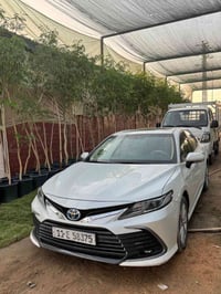 كامري GLE • هايبرد • ماشي ٥٤ الف