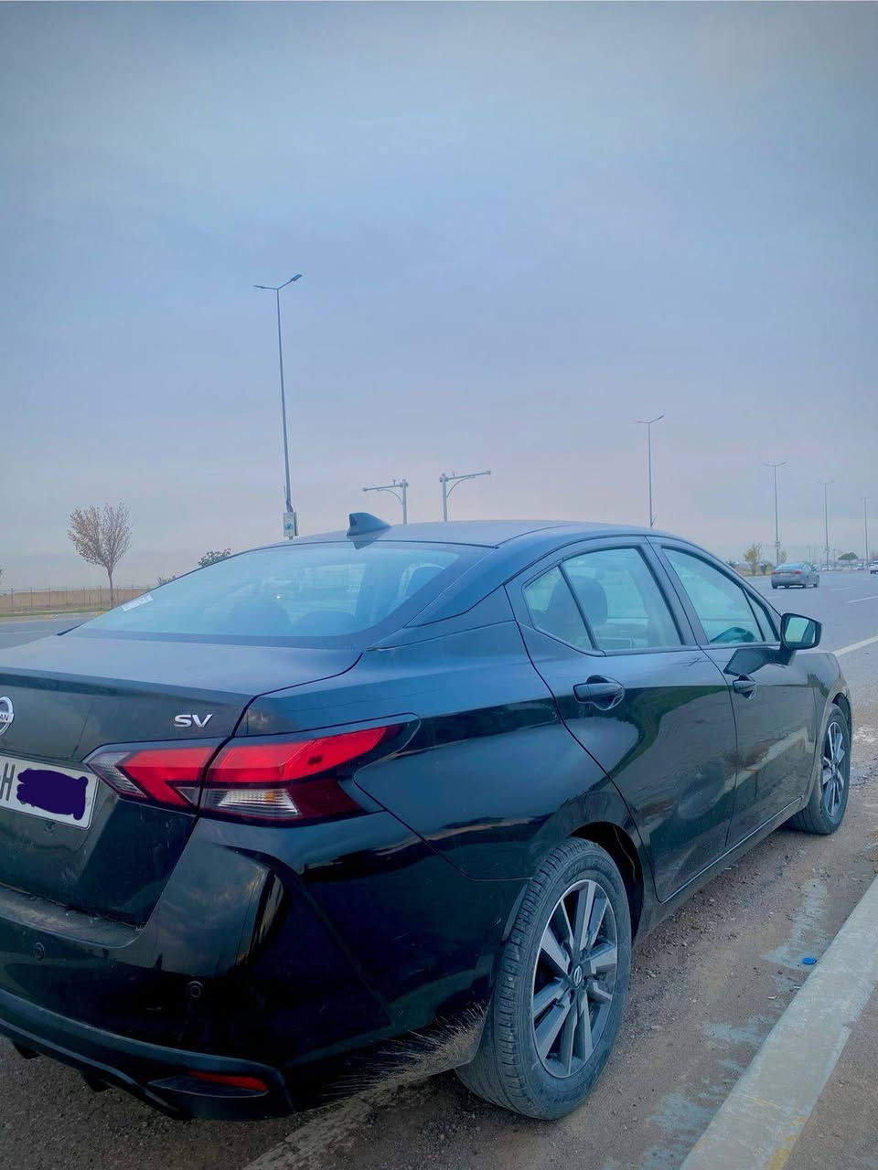 للبيع . نيسان فيرسا . موديل .  2021.
سيارة عل وضع الشركة .. 
رقم سنوية وهزة جديد 
  بيه قطعتين صبغ بدون دواخل 
  السعر .   110.   ومجال 
   
    ***********
