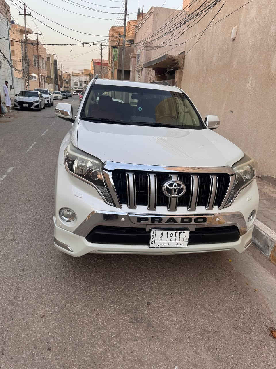برادو 2014
فئة VX (فول مواصفات )
سيارة كلش حلوه وناعمه وابعد  منطقة  واصله بغداد  موقعها كربلاء 
رقمها بغداد 
داخلها جلد مشمشي والأصلي بيجي جديد موجود جوه الدوشمة 

( السيارة بيها شخوط داير بالسويج خباثة ناس ماتخاف الله 
الشخوط بس من تتقرب تبين خفيف ) 

للاستفسار ***********
