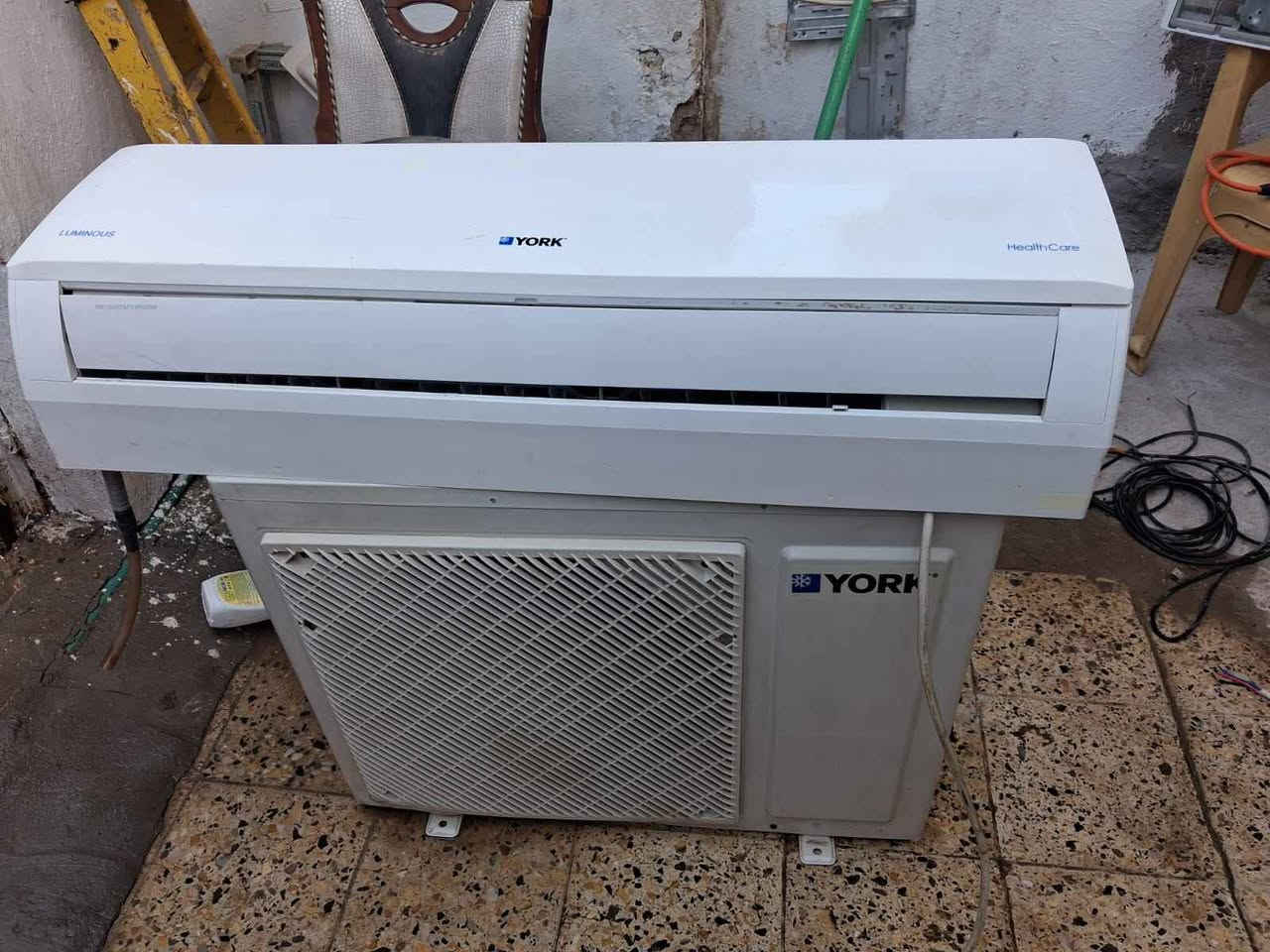 السلام عليكم سبلت ٢طن يورك  بلادي وظع الشركه بدون تصليح بلادي السعر ٤٠٠ 
*********** بغداد, العراق
