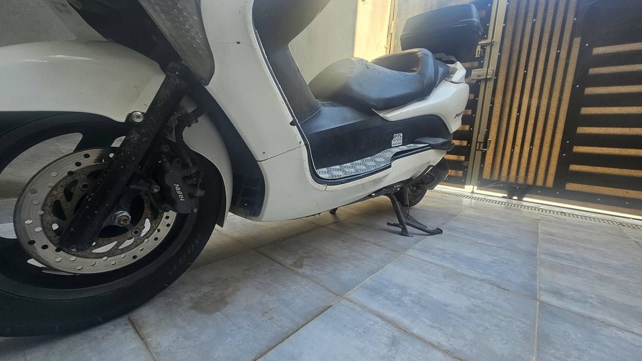 فورزه 09 للبيع
كفالة مكينة دراجة عمية كهربائيات شغاله دراجة حلوه شغاله كامله نواقص كلش بسيطه مبينة بالصور 
 السعر مناسب ان شاء الله 
السعر والتفاصيل ع الخاص والشراي يتواصل وبيه خير ويدلل


**إذا كنت صاحب هذا الإعلان وتريد حذفه لأي سبب، رجاءا أرسل رسالة إلى الدعم الفني**