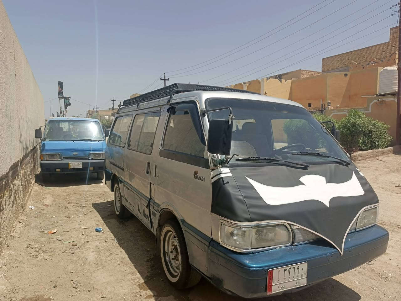 السلام عليكم سياره كيا للبيع مكينه حداديه جديدات كهربائياته كلها شغاله الثانويه 27 شواصيها كفاله سياره كفاره من صبغ السعر 35 وبيها مجال مكان بابل القاسم***********
