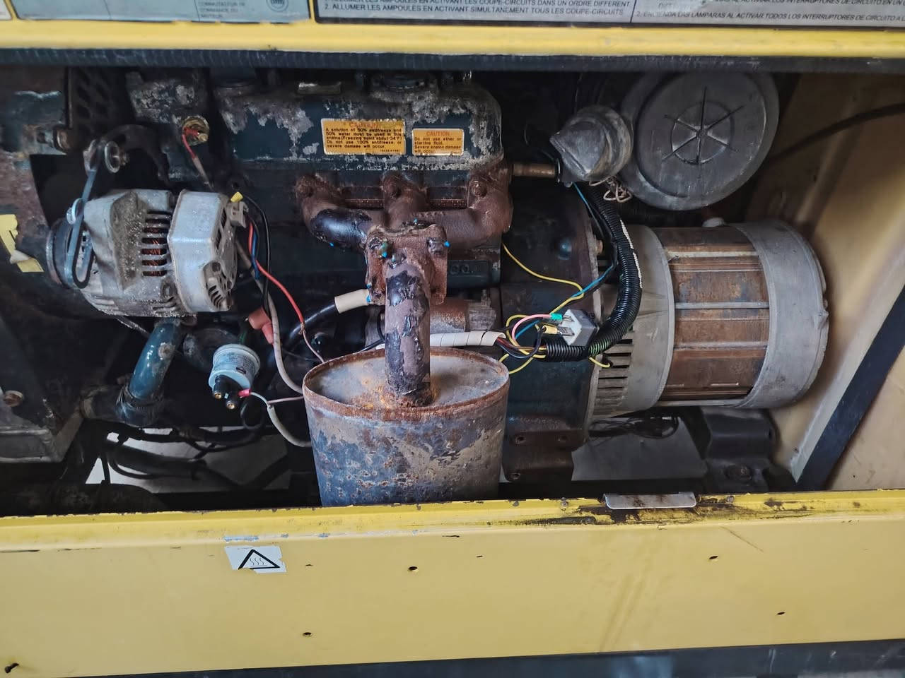 سلام عليكم مولد كابوتة 7KVA ٣سلندر سيت ابلادي نظام حماية كامل تشغيل أو إطفاء ذاتي مكينة بحالة جيدة نضافة المكينة 80%
7KVA
زورنا في موقعنا ديالى بعقوبة الصناعة الثانية مقابيل نهاية حي المعلمين
للاستفسار الاتصال على الأرقام التالية
***********
***********
من الله التوفيق للجميع
