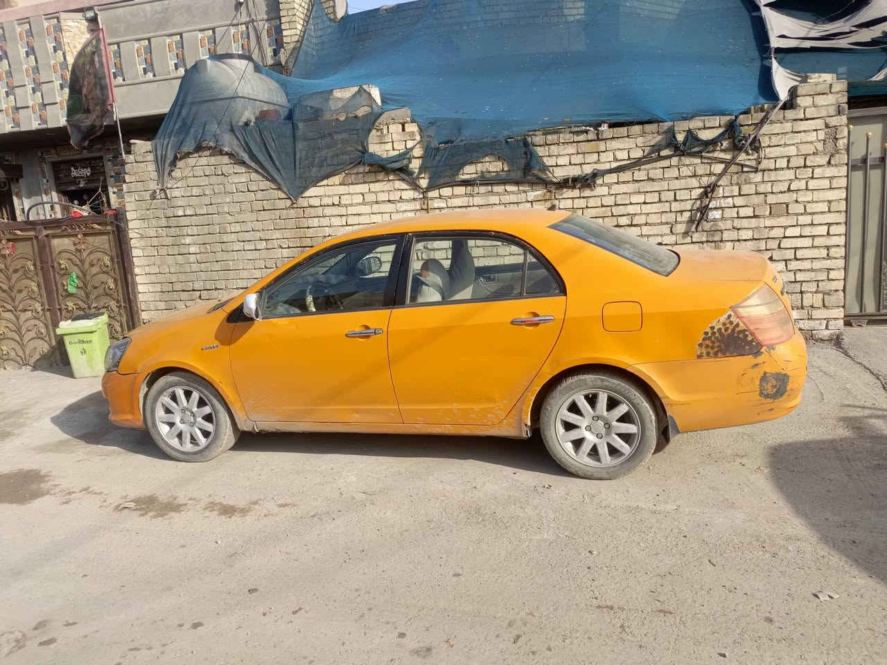 سلام عليكم جيلي موديل 2013 رقم بغداد مصفره هيه تحول مباشره مكلف بل نشر‏‪***********‬‏ رقم صاحب سياره
