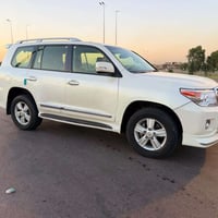لاندكروز • ٢٠١٤ • رقم بغداد