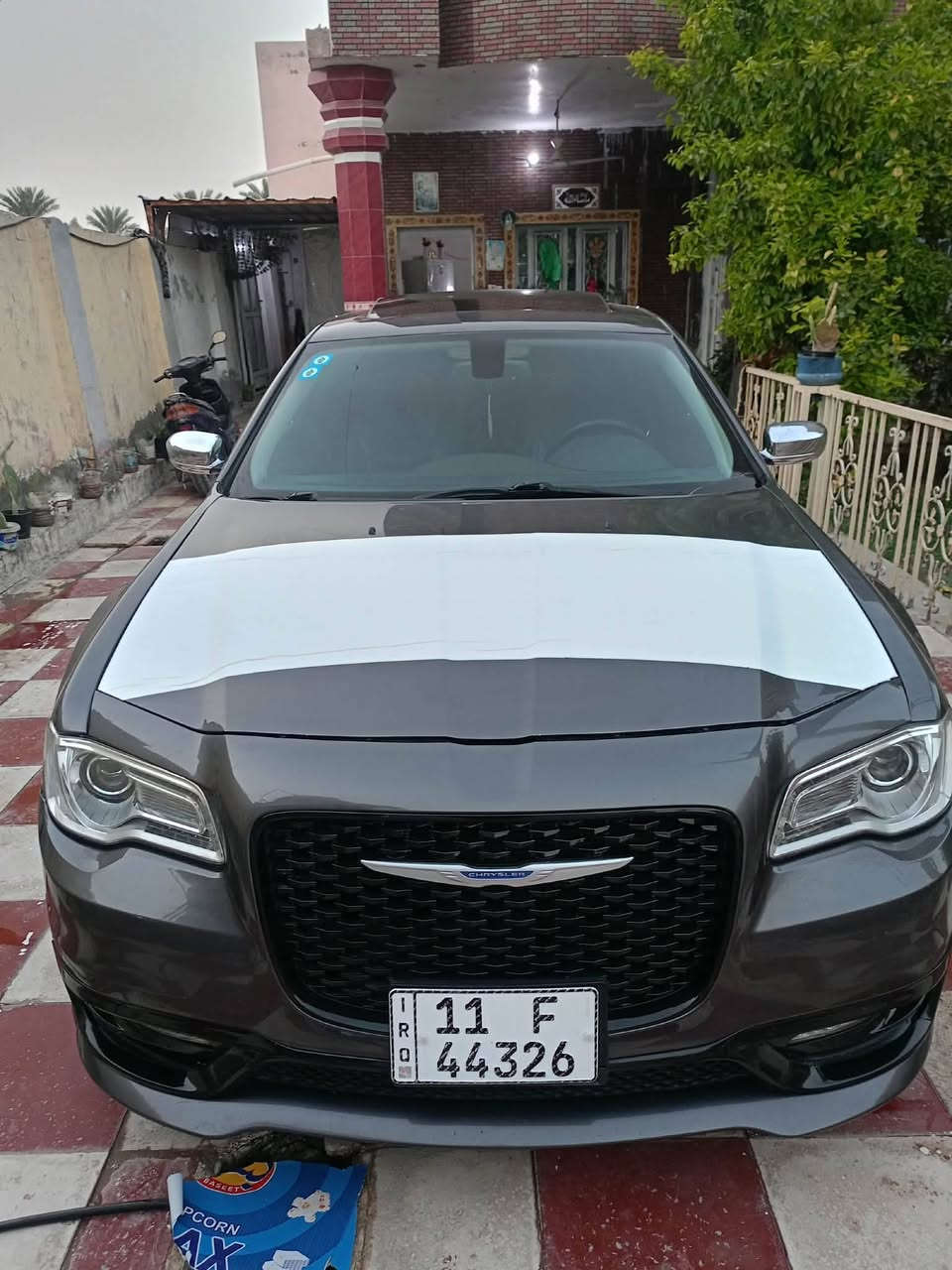 السلام عليكم 

أوباما للبيع موديل 16 أصل وارد امريكي حادث مال أمريكا موجود بالمنشور فقط بس حادث مكينه 3600 كير حداديه تبريد تخم تاير كله جديد مابيها كل نقص فول واحد عل واحد رقم بغداد باسمي انكليزي ماشيه 150 

السعر: 178 وبيه مجال 
مكاني :بابل 
للاستفسار:***********
