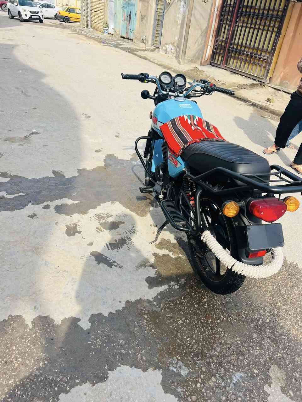 دايوان نفخ موديل ٢١ الاصلي مكينة ٢٠٠ مامفتوحة  نعومة ومشي ونضافة مااسولف ماشية٣٩ كفالة  اوراق اصولي شراي اتصل ***********
