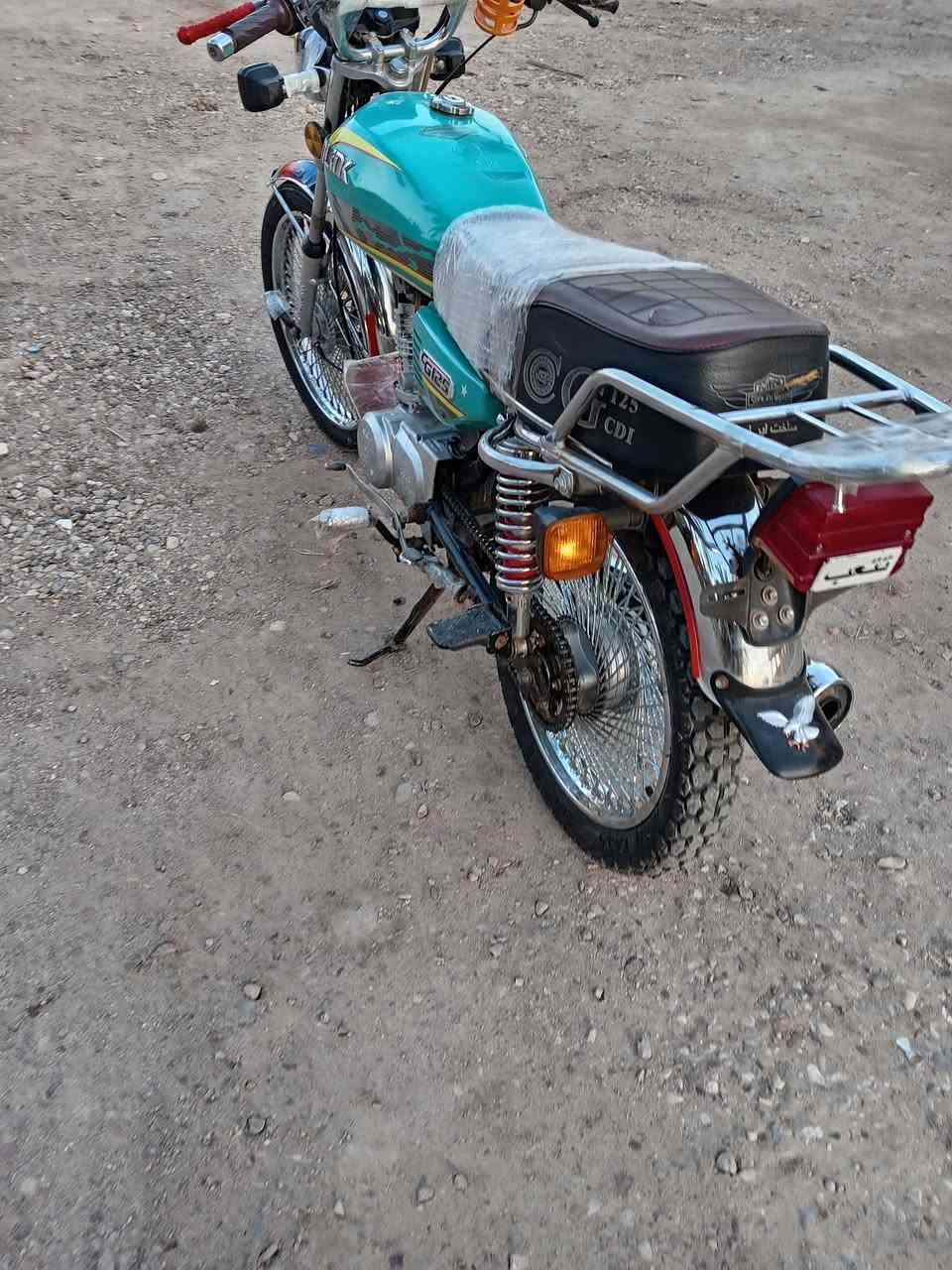 السلام عليكم
دراجه كلك للبيع مديل 23 تايگر سولنك ااسعر 500وبيها مجال مكان ولسط الزبيديه ***********
