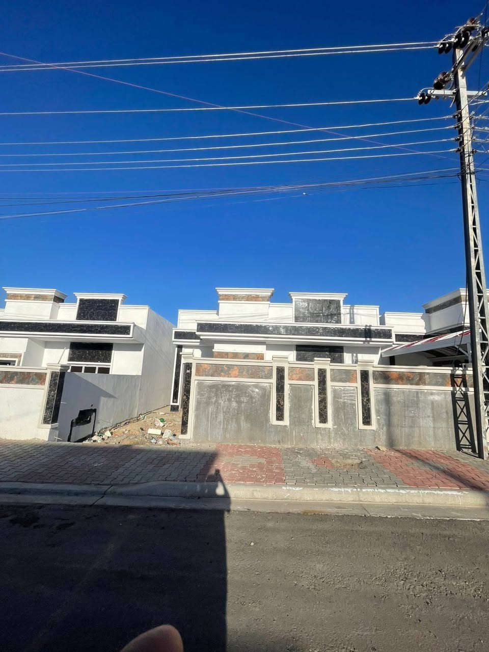 بسم الله للبيع بيت مجمع اليرموك بمقدمة ٣٠ مليون📍٦كيلو خلف قيادة الشرطة ٢٠٠ متر
غرفتين
صحيات
استقبال
مناور
مطبخ واسع
كراج وحديقة
للتفاوض ع طريق المصرف بقسط 662 الالف
للإستفسار
مكتب كريم العبيدي للعقار
***********
