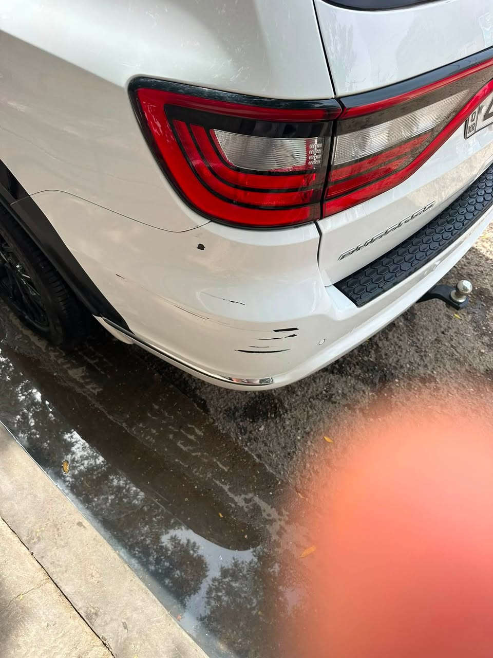 دوج دورنكو 22
اربيل دولي 
مواصفام sxt
داخل ابيض 
جاملغ مصبوغ وباب السايق مبدل نفس الون بدون دواخل بدون ايرباك ماشيه ١٢٠ الف 
سعرها ٢٥ الف دولار


**إذا كنت صاحب هذا الإعلان وتريد حذفه لأي سبب، رجاءا أرسل رسالة إلى الدعم الفني**