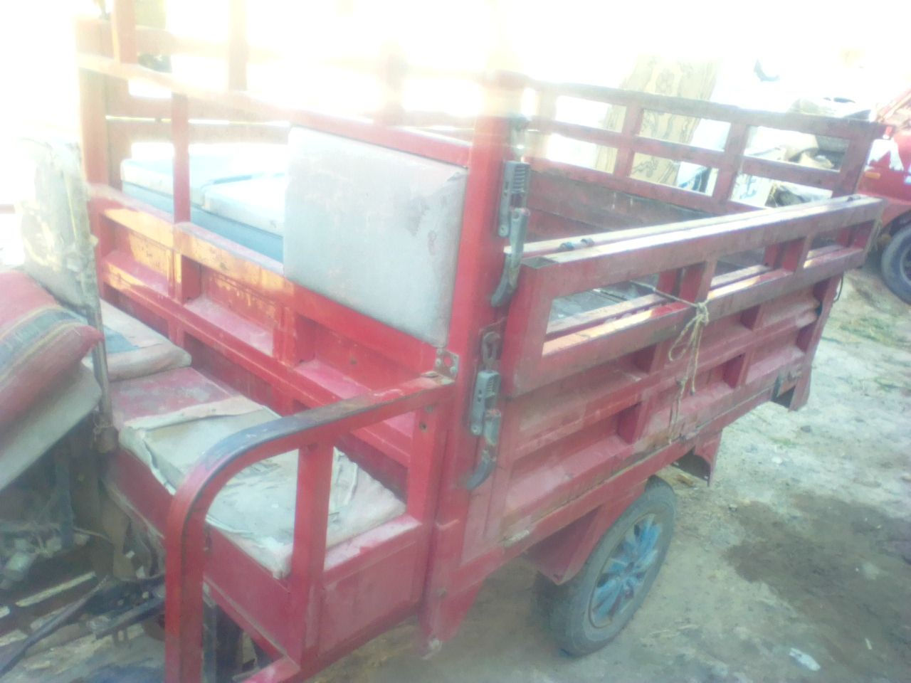 السلام عليكم ستوتة ل موديل 2018اوراق أصولي بيهة لحيم بل الركبة   المكان الديوانية والشراي يتصل على الرقم ***********
