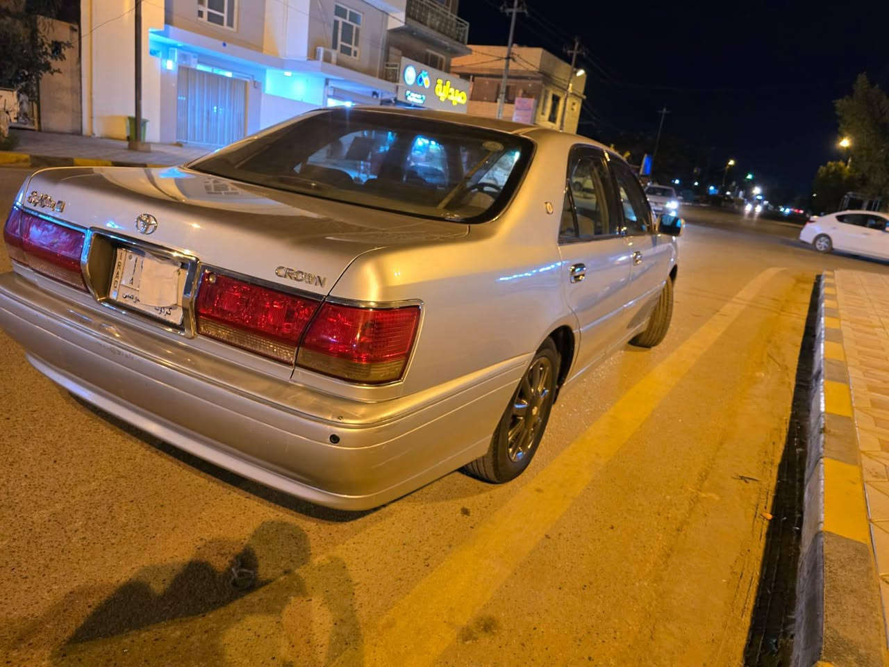 السلام عليكم ورحمة الله بدون 
مراوس فقط بيع السعر48
ملكه لون سلفر كرستال أصل 4 دكم فول ستيرن كهرباء دبل شاشه تعملعدى الفتحه سياره جديده كارتووون حدايه جديد قبل اسبوع شديته تحويرت نجف جوه دشبول امارات السياره ترايك 180س وين متريد اطلع تخم تاير جديد كير  ومكينه جدد السياره أحلى من الصور ب الواقع متوئم كركوك أرقام وسنويه وملسق كله أصلي  صديقي السياره تشوفه غاليه اعبره انشاالله تحصل اغاته اكو سيارت حتى ب30 آسف على اطاله ***********
