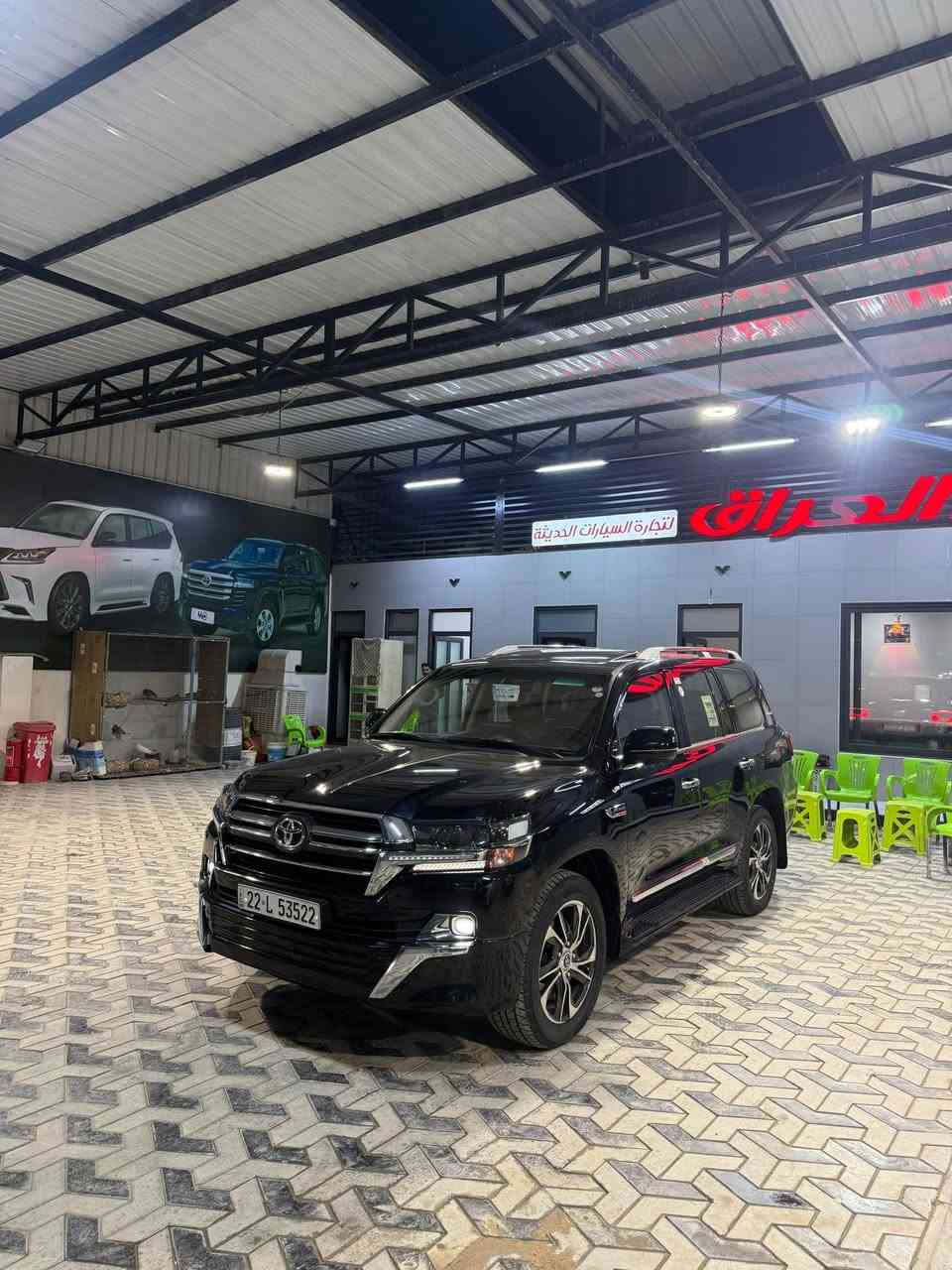 سلام عليكم ….
للبيع لاندكروز 2020 
سياره ساز اصل   كراند تورنك فول مواصفات 
محرك v6
تخم تايرات دلوب هستوني شديتلها
مكفوله من صبغ وتبديل عد بارد  صغير بلجاملغ مامبين  سياره معايزه شي      غرفتها زيرو والسعر
  بلعافيه لتكون من نصيبه ارخص سعر 485 $ 
  وبيها مجال بسيط
العنوان النجف
*********** للستفسار اتصال فقط
