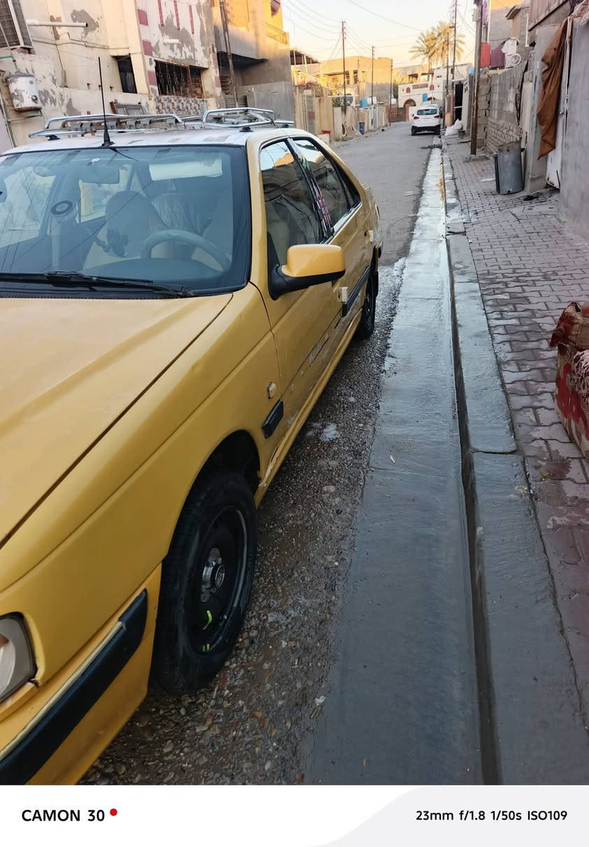 بيجو بارص للبيع أو مراوس حسب القناعهة 2016 بسمي ضربتها جاملغ خلفي سياره خير من الله ما تصرف عليهة ربع تبريد شغال سياره بسمي سعر 42 وبيهة مجال عنوان بغداد المدائن ***********
